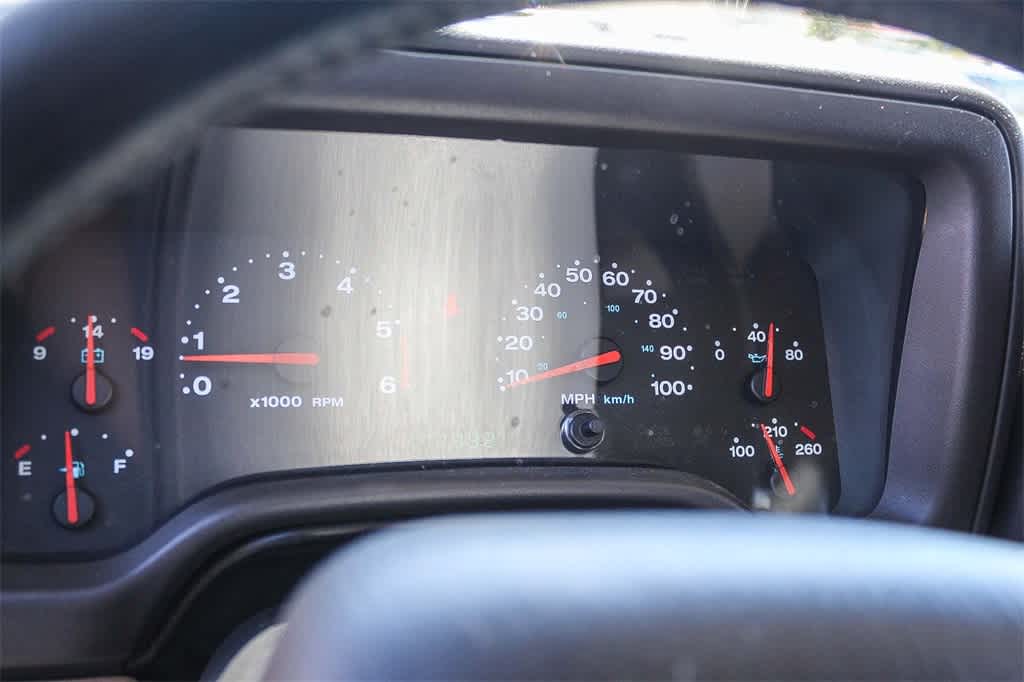 Thumbnail: 2002 Jeep Wrangler - 19