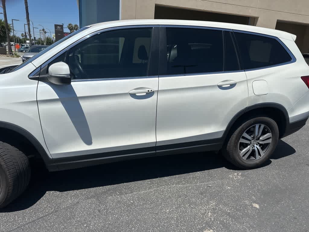 Thumbnail: 2018 Honda Pilot - 6