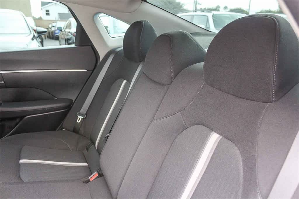 Thumbnail: 2022 Hyundai Sonata - 18