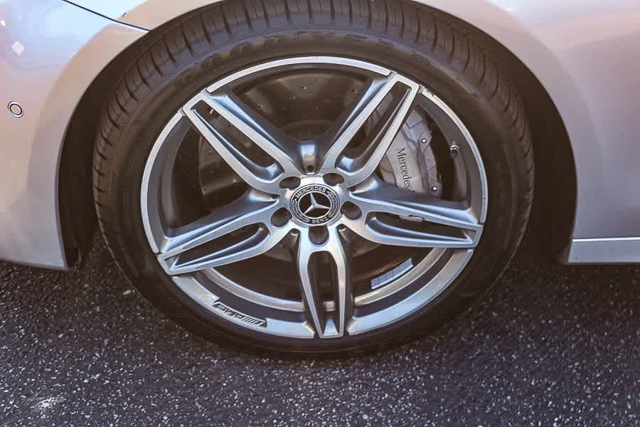 Thumbnail: 2019 Mercedes-Benz E-Class - 9