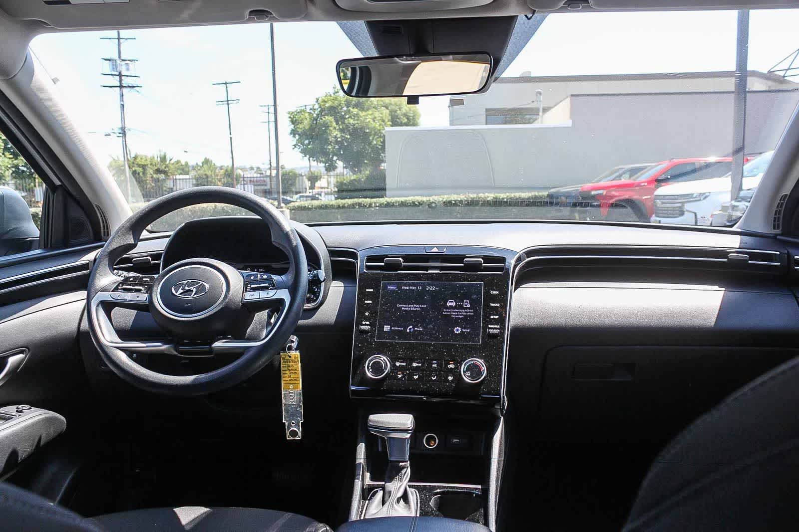 Thumbnail: 2023 Hyundai Tucson - 18