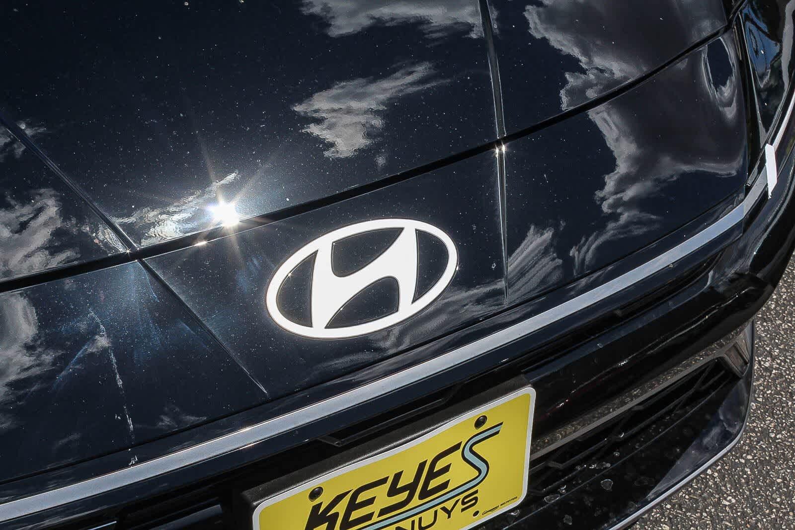 Thumbnail: 2026 Hyundai Elantra - 14