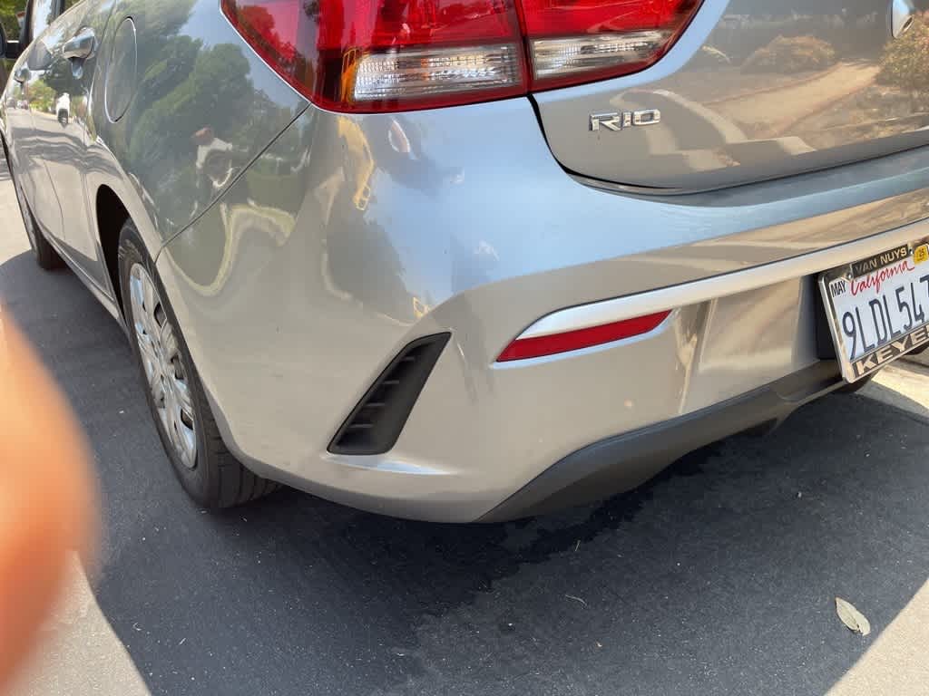 Thumbnail: 2021 Kia Rio - 18