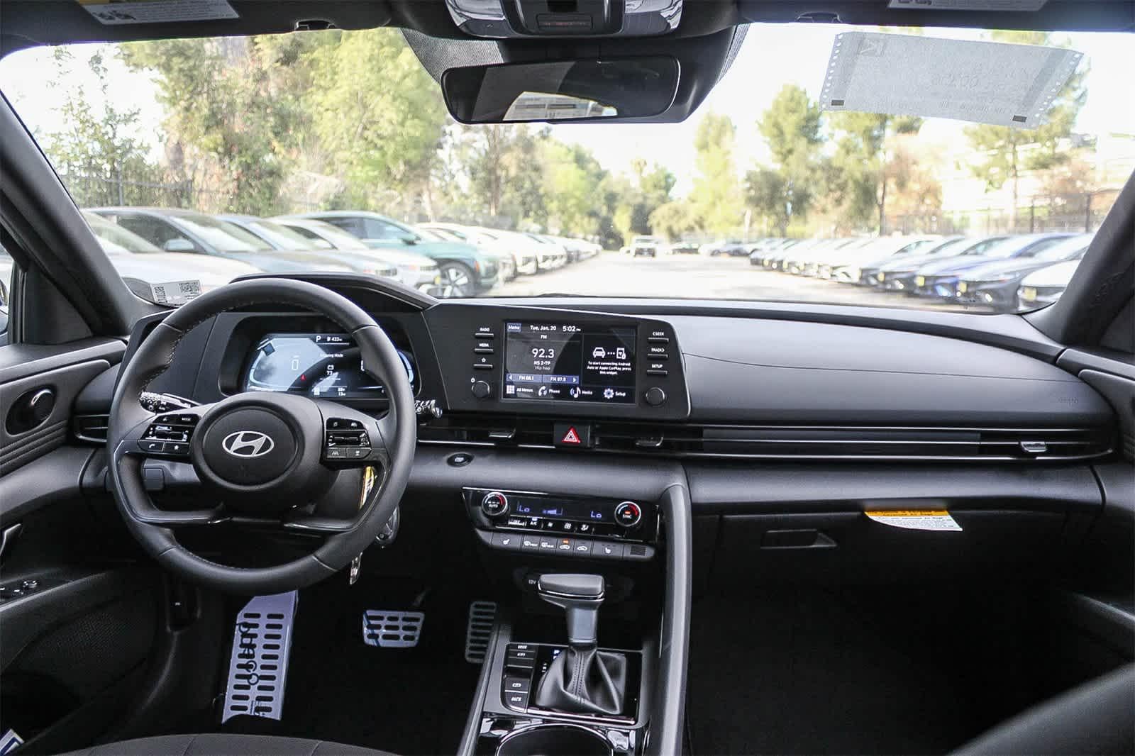 Thumbnail: 2026 Hyundai Elantra - 17