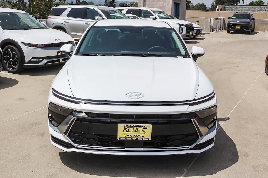 Used 2025 Hyundai Sonata SEL Sedan