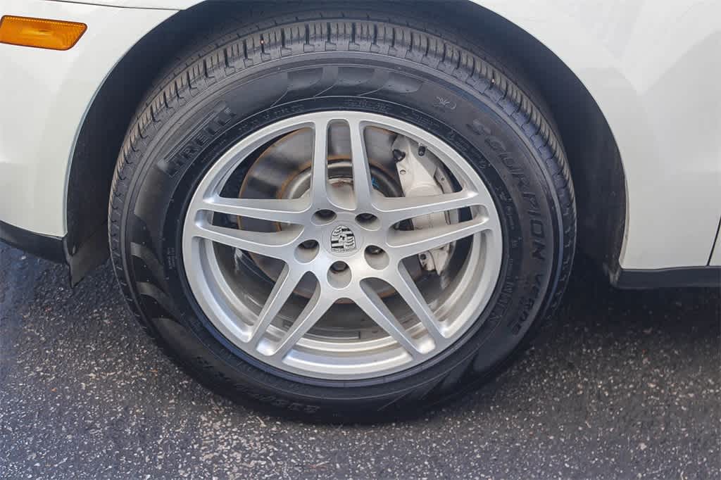 Thumbnail: 2019 Porsche Macan - 9