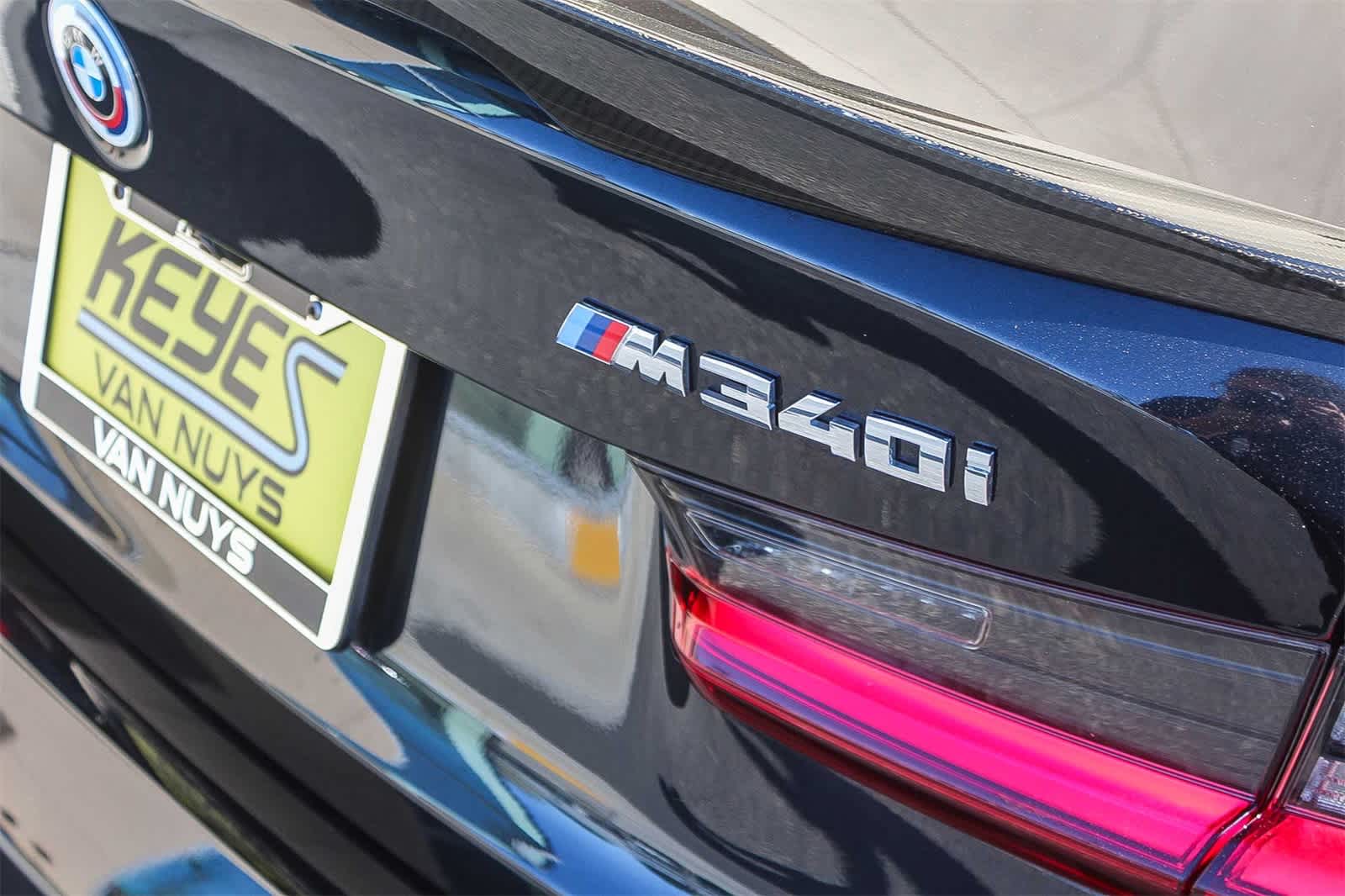 Thumbnail: 2023 BMW 3 Series - 11