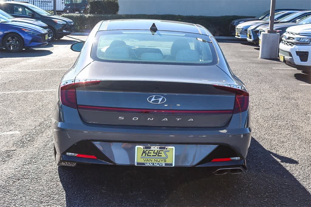 Thumbnail: 2023 Hyundai Sonata - 6