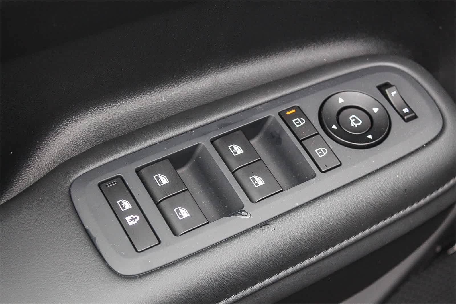 Thumbnail: 2026 Hyundai Santa Fe - 28