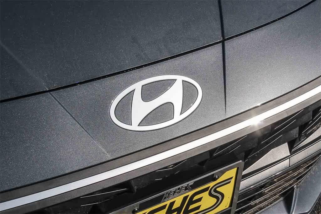 Thumbnail: 2026 Hyundai Elantra - 13