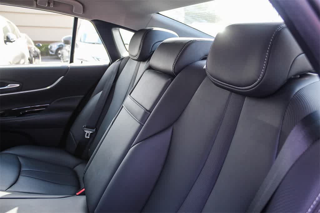 Thumbnail: 2021 Toyota Mirai - 18