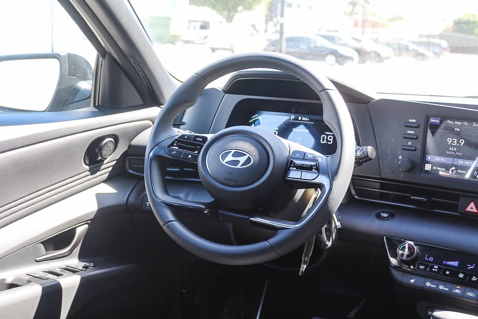 Thumbnail: 2026 Hyundai Elantra - 22