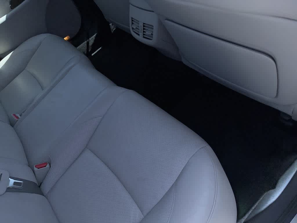 Thumbnail: 2010 Lexus ES - 16
