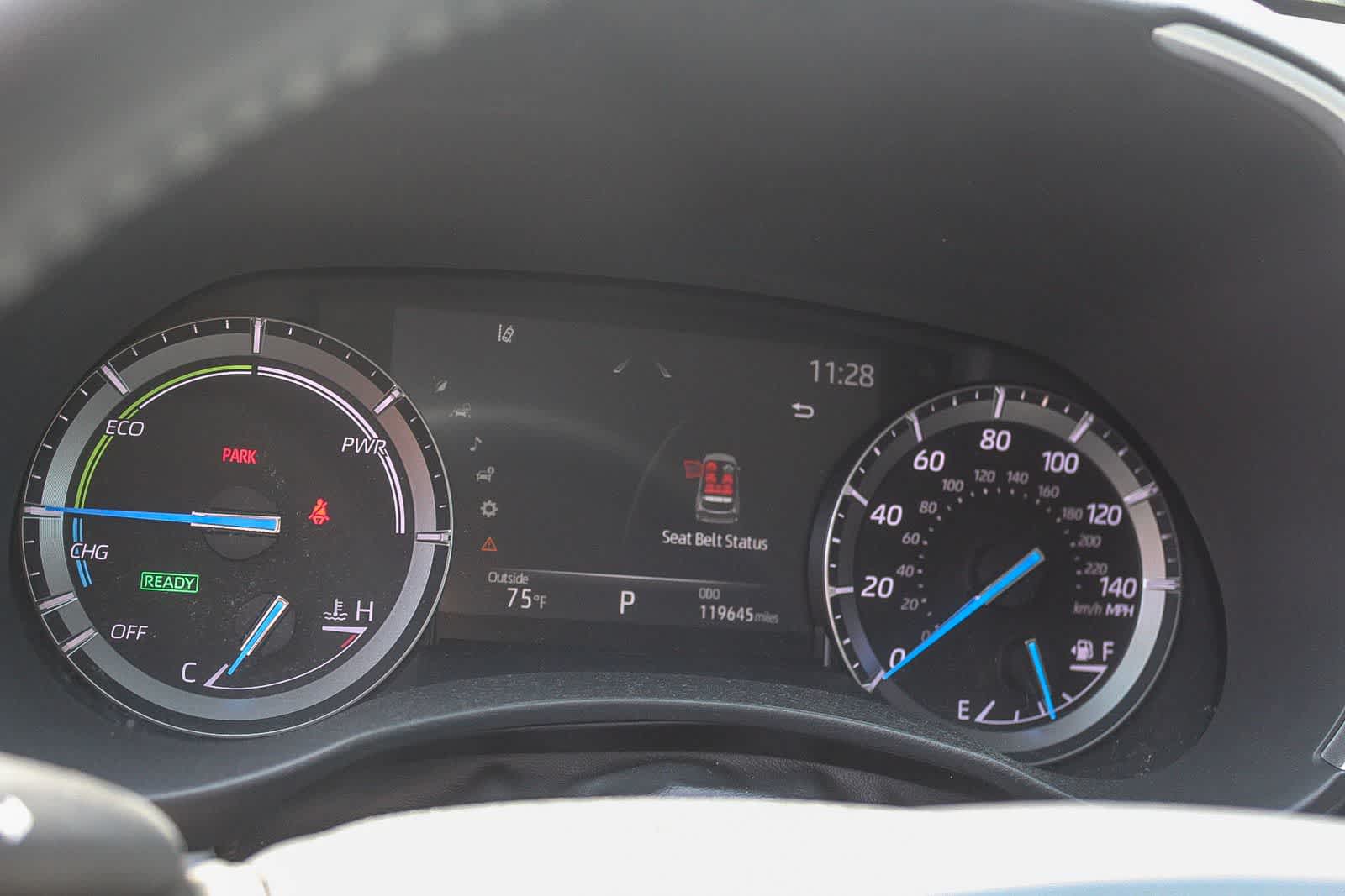 Thumbnail: 2021 Toyota Highlander - 30