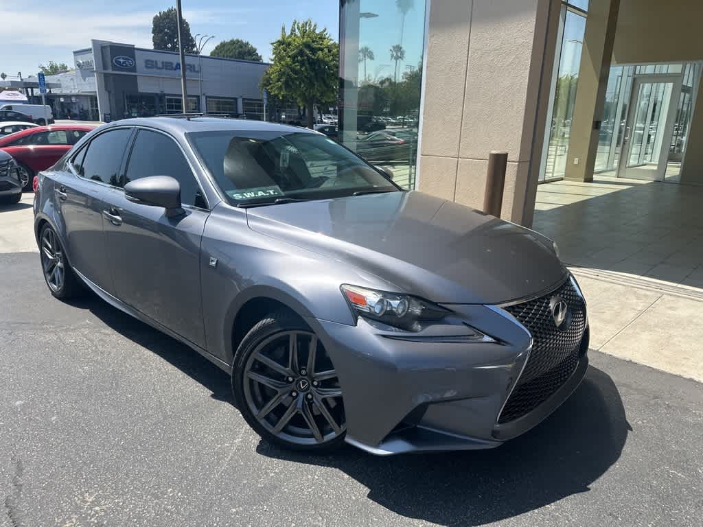 2016 Lexus IS 200t 3