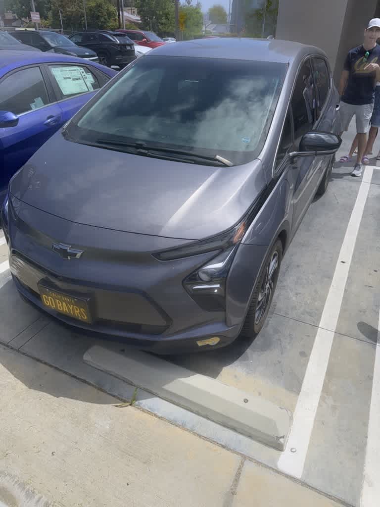 Thumbnail: 2022 Chevrolet Bolt EV - 3
