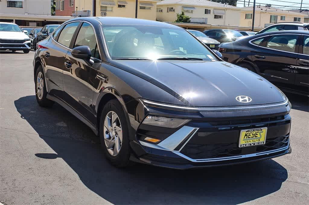Thumbnail: 2025 Hyundai Sonata - 3