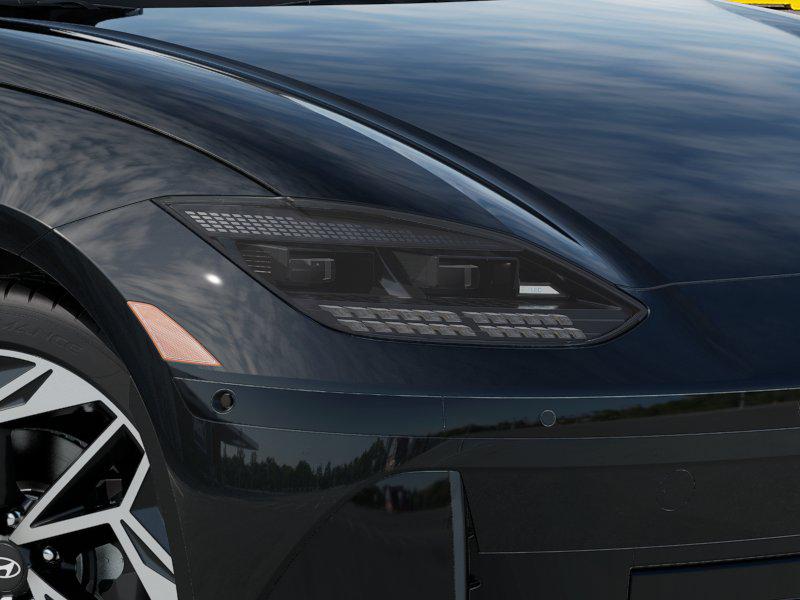 Thumbnail: 2025 Hyundai Ioniq 6 - 9