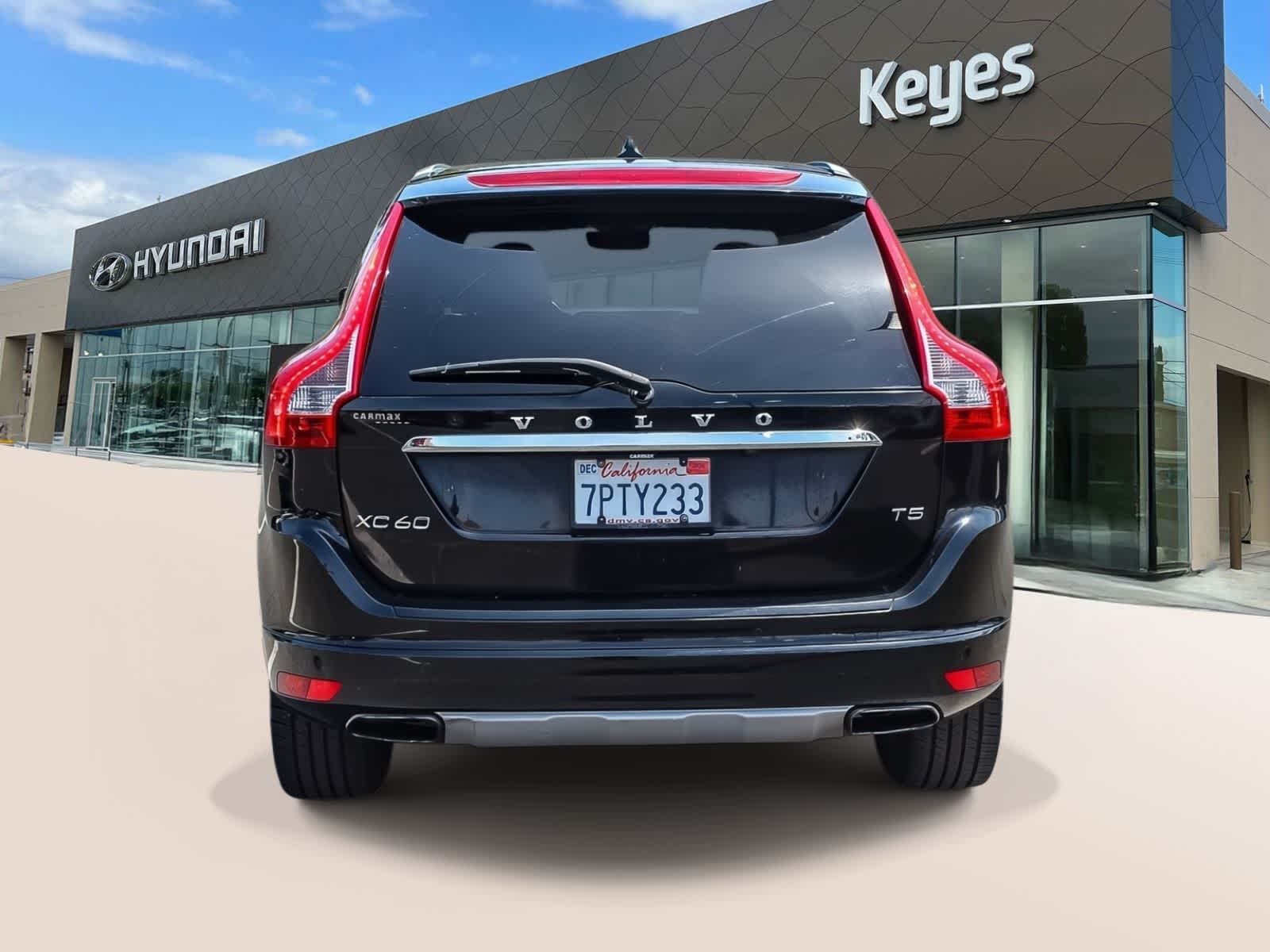 Thumbnail: 2016 Volvo XC60 - 5