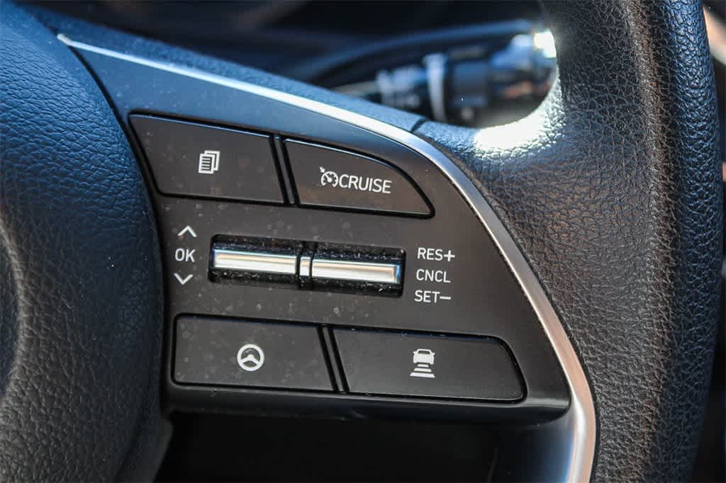 Thumbnail: 2022 Hyundai Sonata - 32