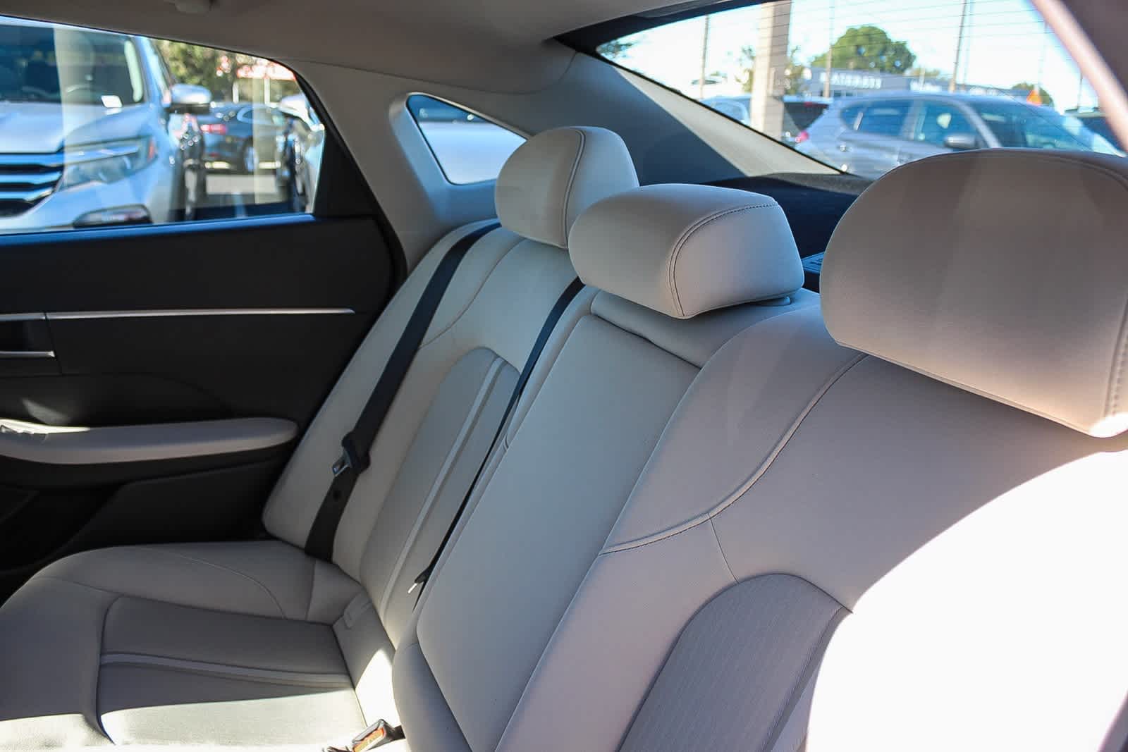 Thumbnail: 2023 Hyundai Sonata - 23