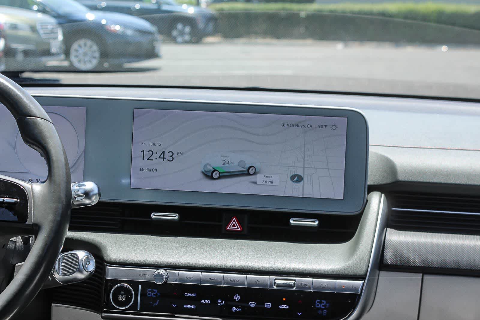Thumbnail: 2023 Hyundai Ioniq 5 - 18