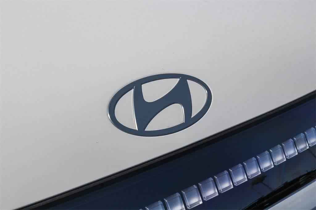Thumbnail: 2026 Hyundai Ioniq - 11