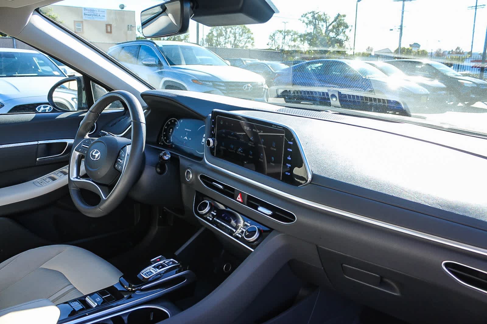 Thumbnail: 2023 Hyundai Sonata - 21