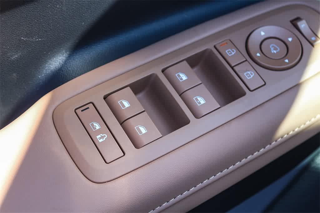 Thumbnail: 2025 Hyundai Santa Fe - 22