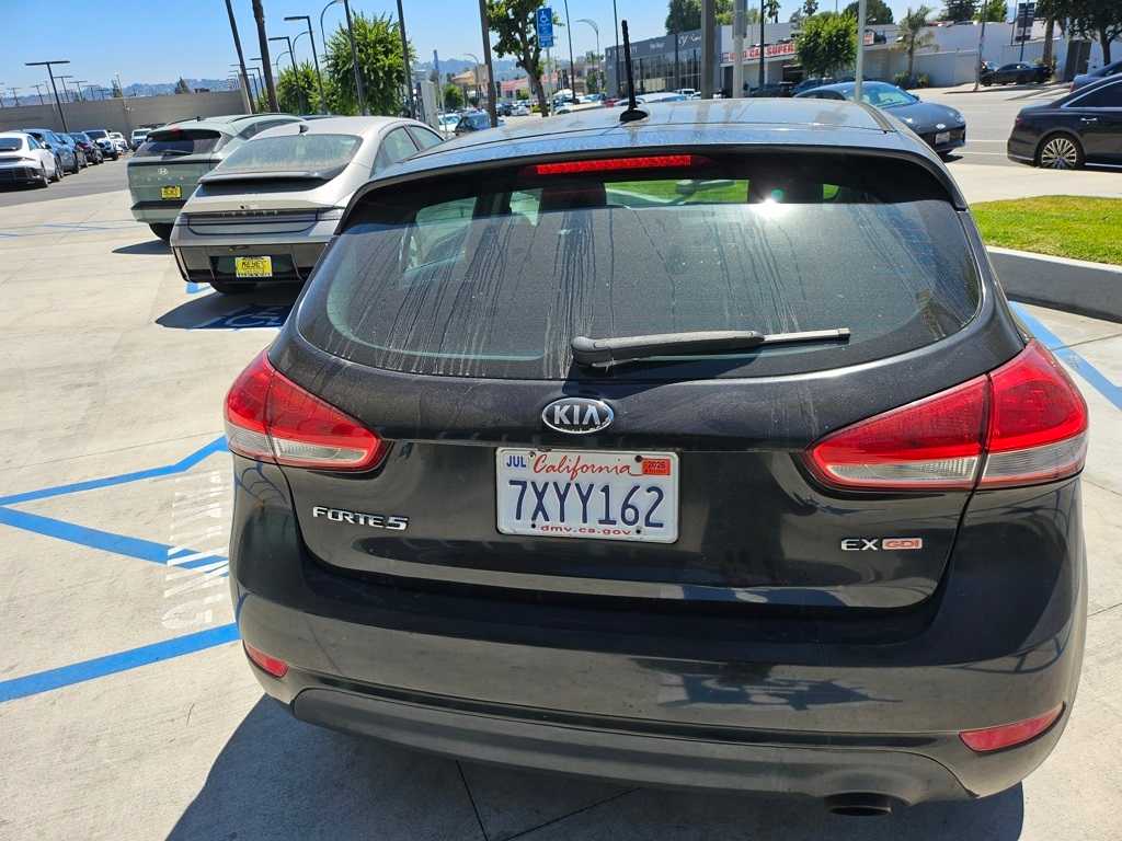 Thumbnail: 2015 Kia Forte - 21