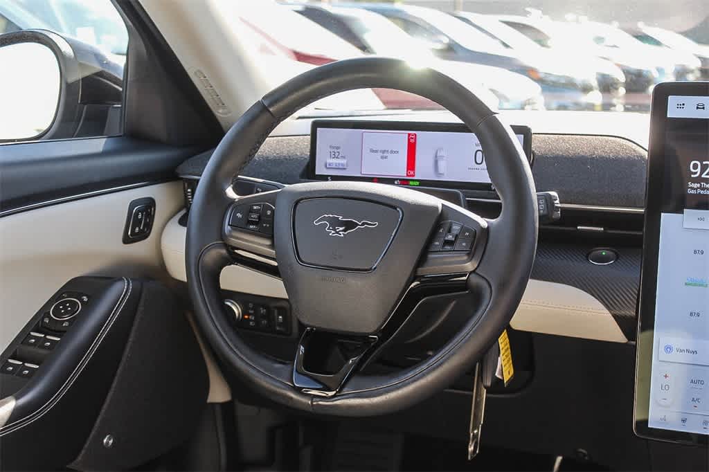 Thumbnail: 2022 Ford Mustang Mach-E - 21