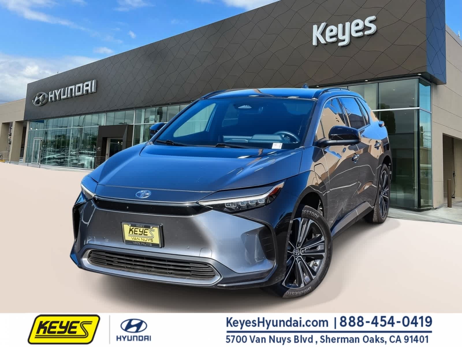 2023 Toyota bZ4X Limited -
                  Van Nuys, CA