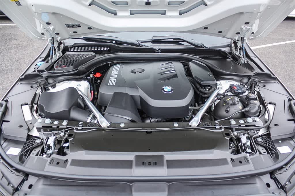 Thumbnail: 2024 BMW 5 Series - 26
