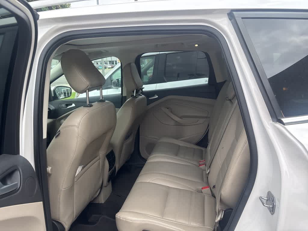 2018 Ford Escape Titanium 12