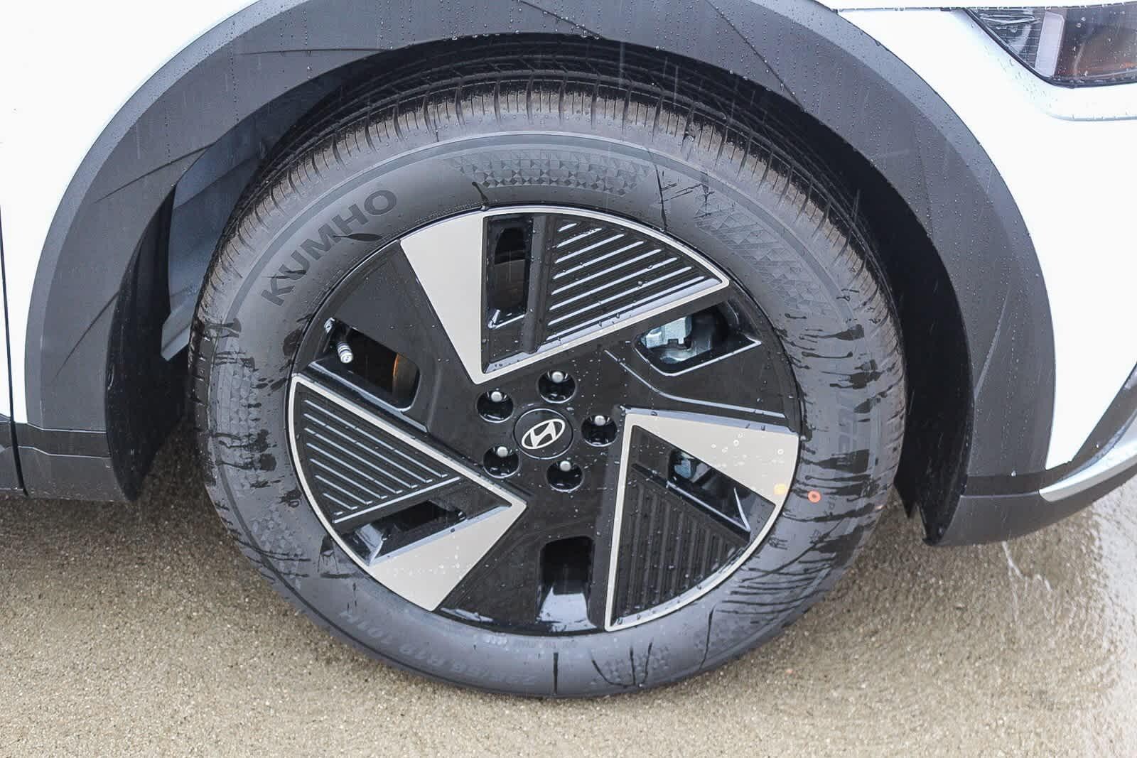 Thumbnail: 2026 Hyundai Ioniq 5 - 11