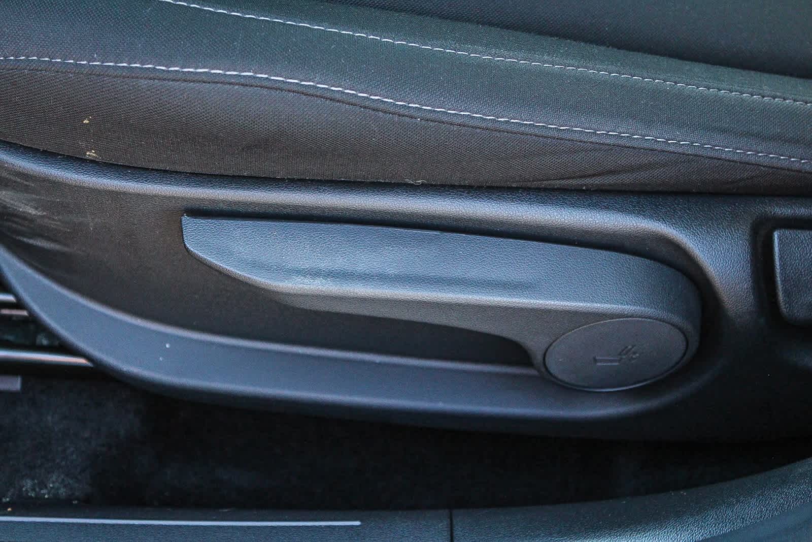 Thumbnail: 2023 Hyundai Elantra - 27