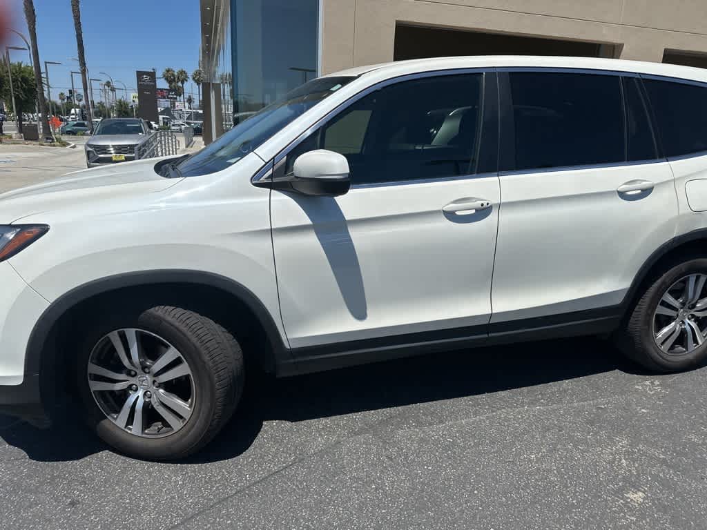 Thumbnail: 2018 Honda Pilot - 5