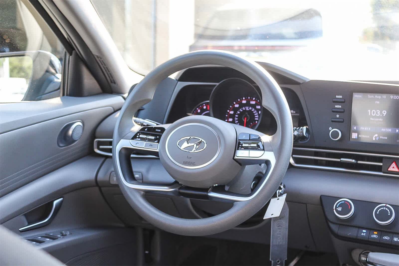 Thumbnail: 2023 Hyundai Elantra - 18