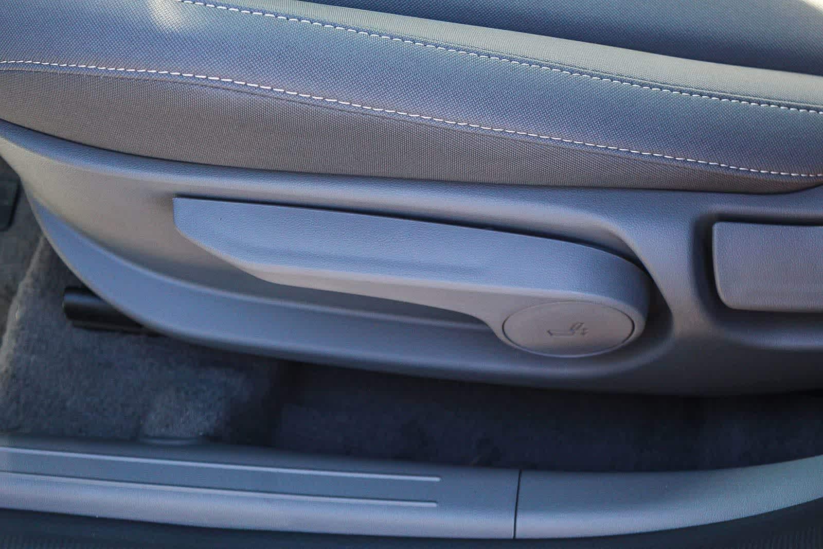 Thumbnail: 2025 Hyundai Elantra - 26