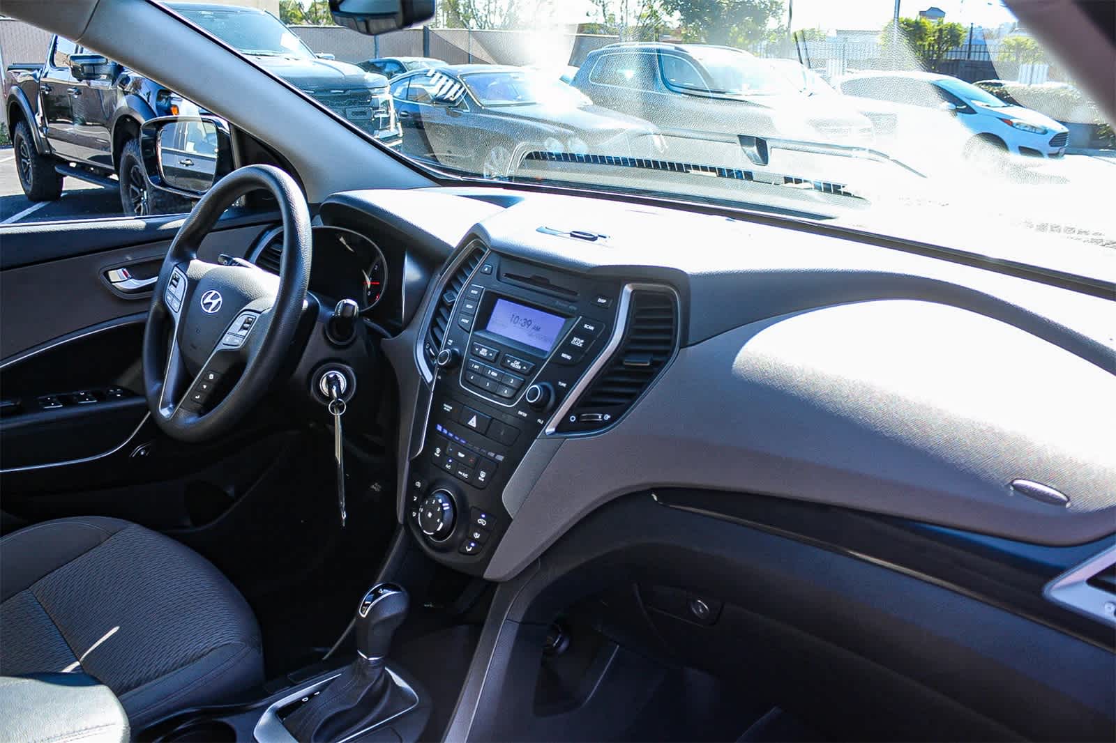 Thumbnail: 2013 Hyundai Santa Fe - 23