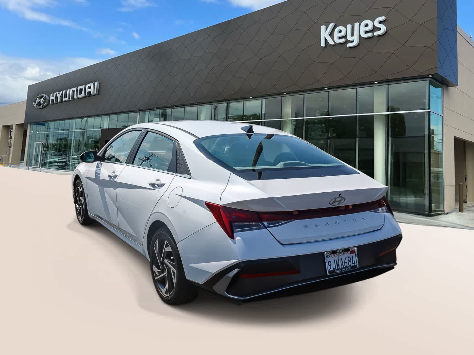 Thumbnail: 2024 Hyundai Elantra - 7
