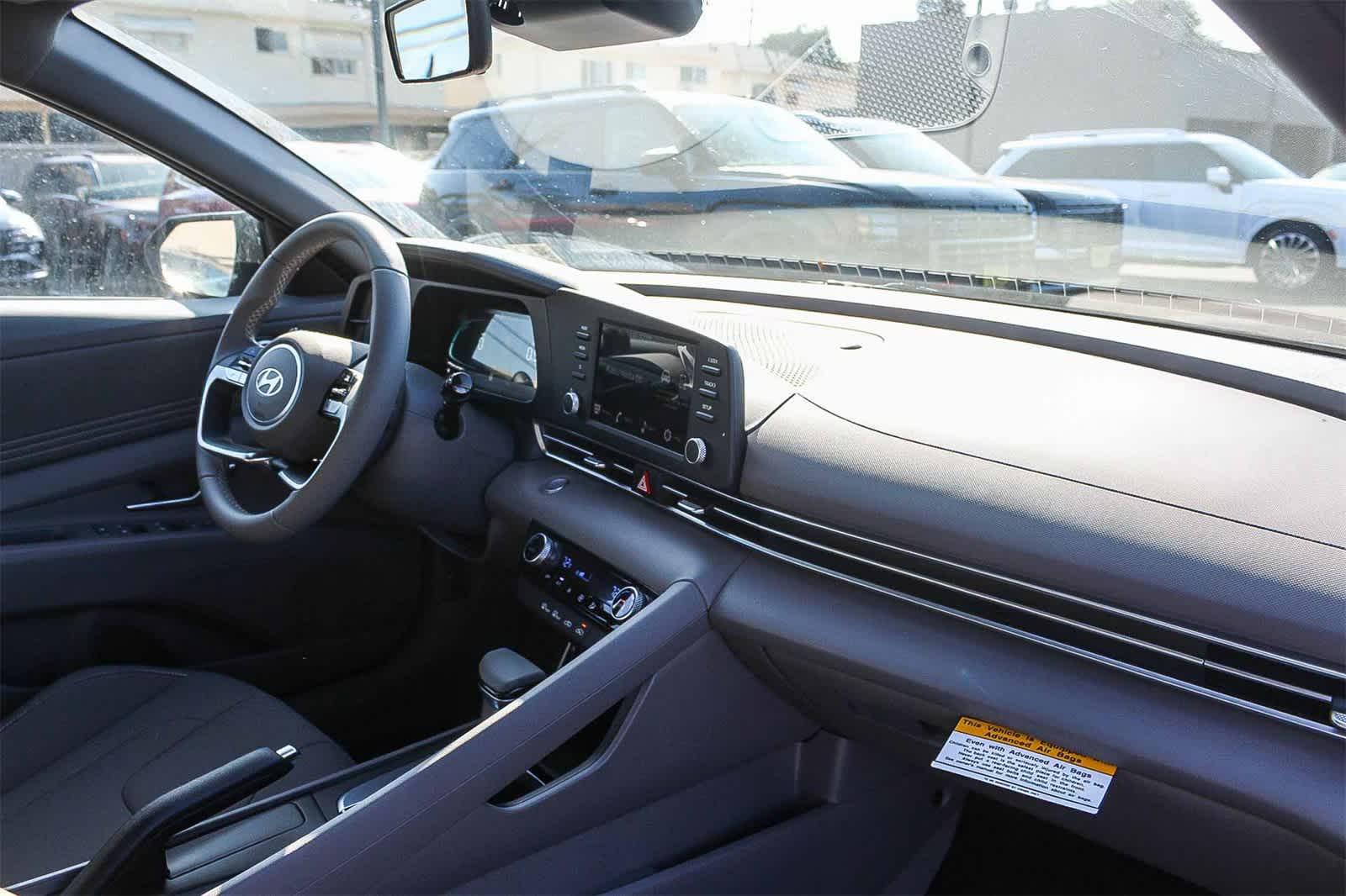 Thumbnail: 2026 Hyundai Elantra - 22