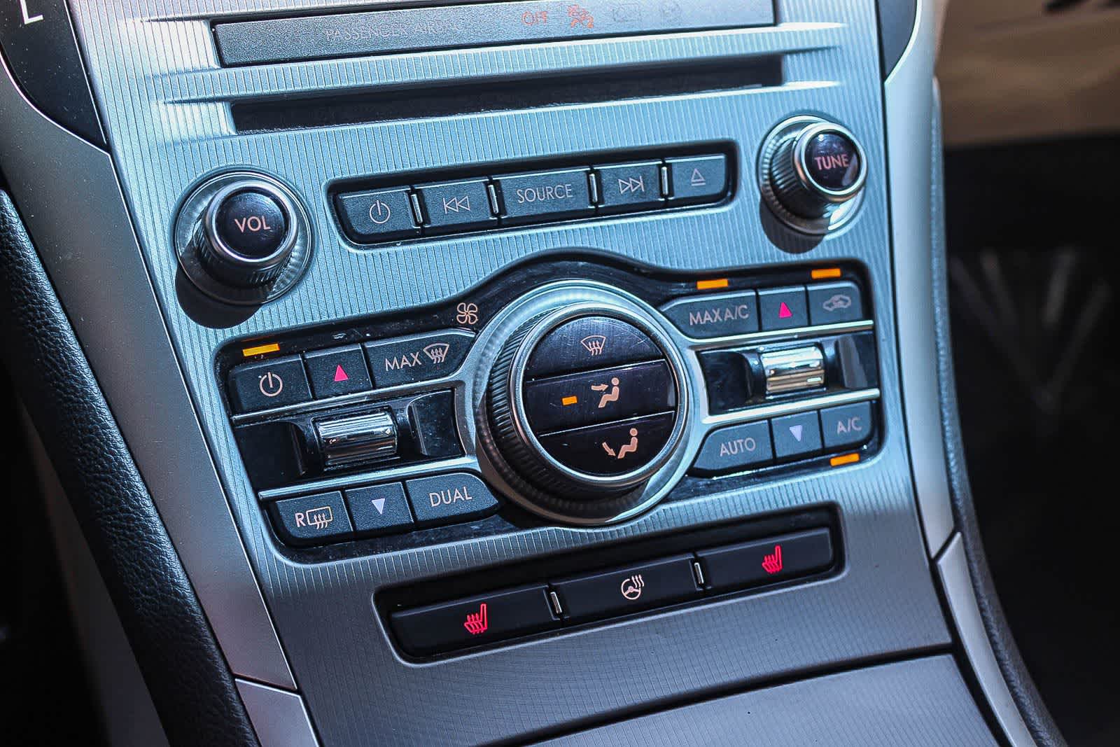 Thumbnail: 2019 Lincoln MKZ - 35