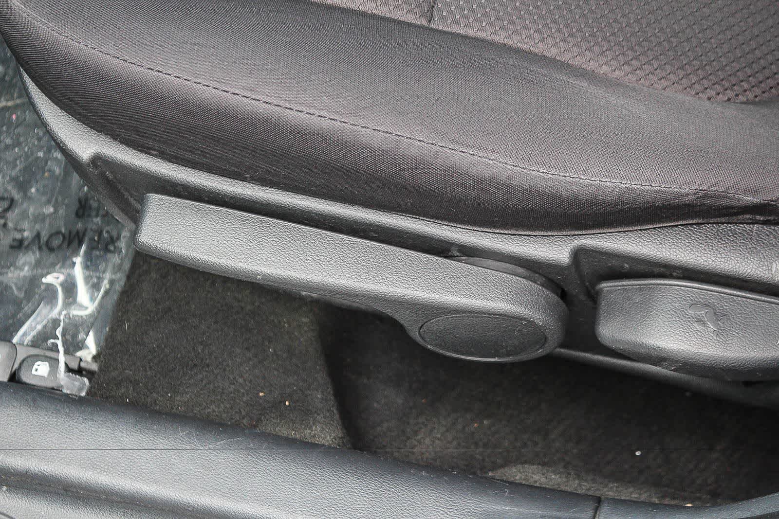 Thumbnail: 2012 Kia Forte - 28