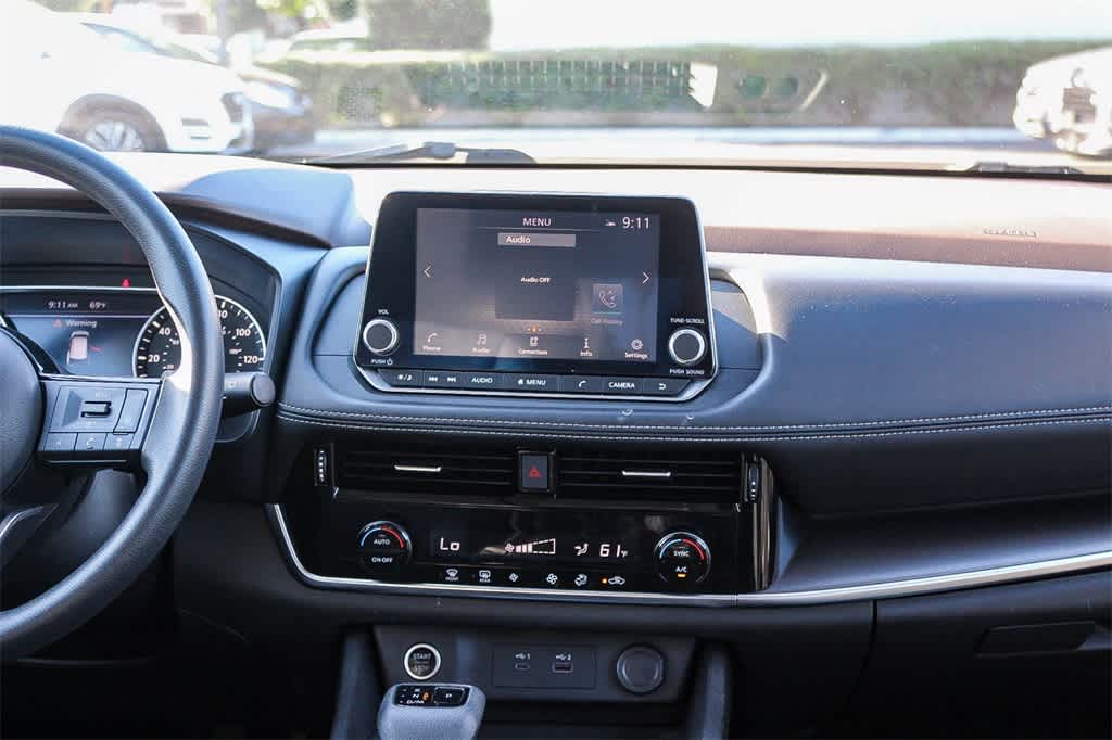 Thumbnail: 2021 Nissan Rogue - 10