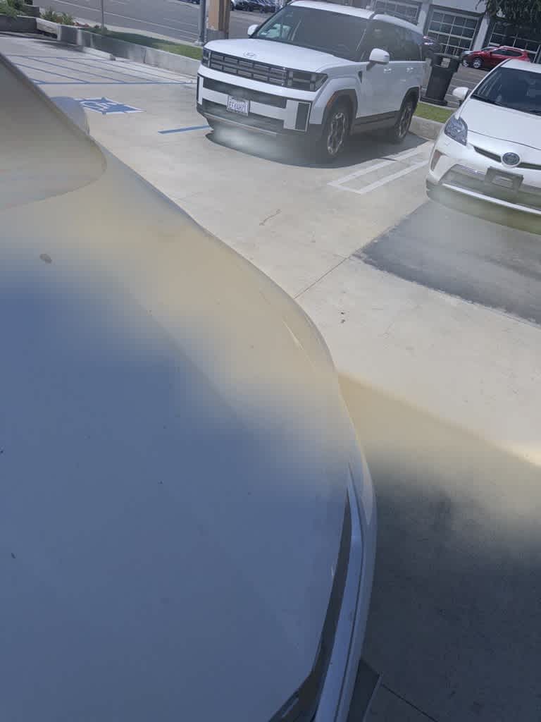 Thumbnail: 2012 Toyota Prius - 17