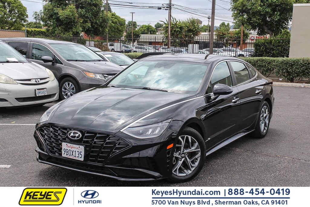 Used 2022 Hyundai Sonata SEL Sedan