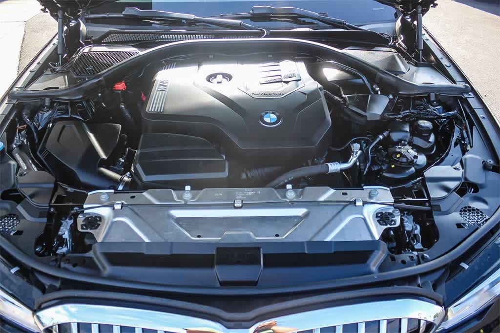 Thumbnail: 2019 BMW 3 Series - 26