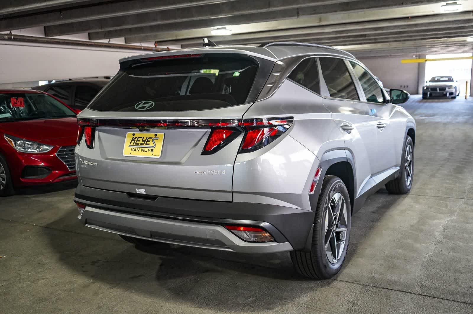 Thumbnail: 2026 Hyundai Tucson - 4