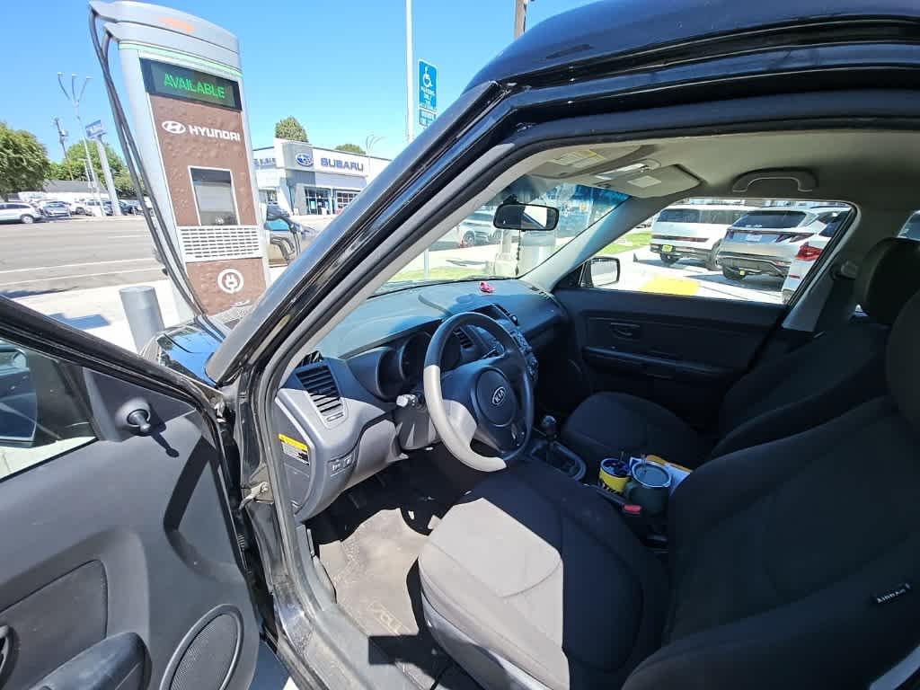 Thumbnail: 2010 Kia Soul - 13